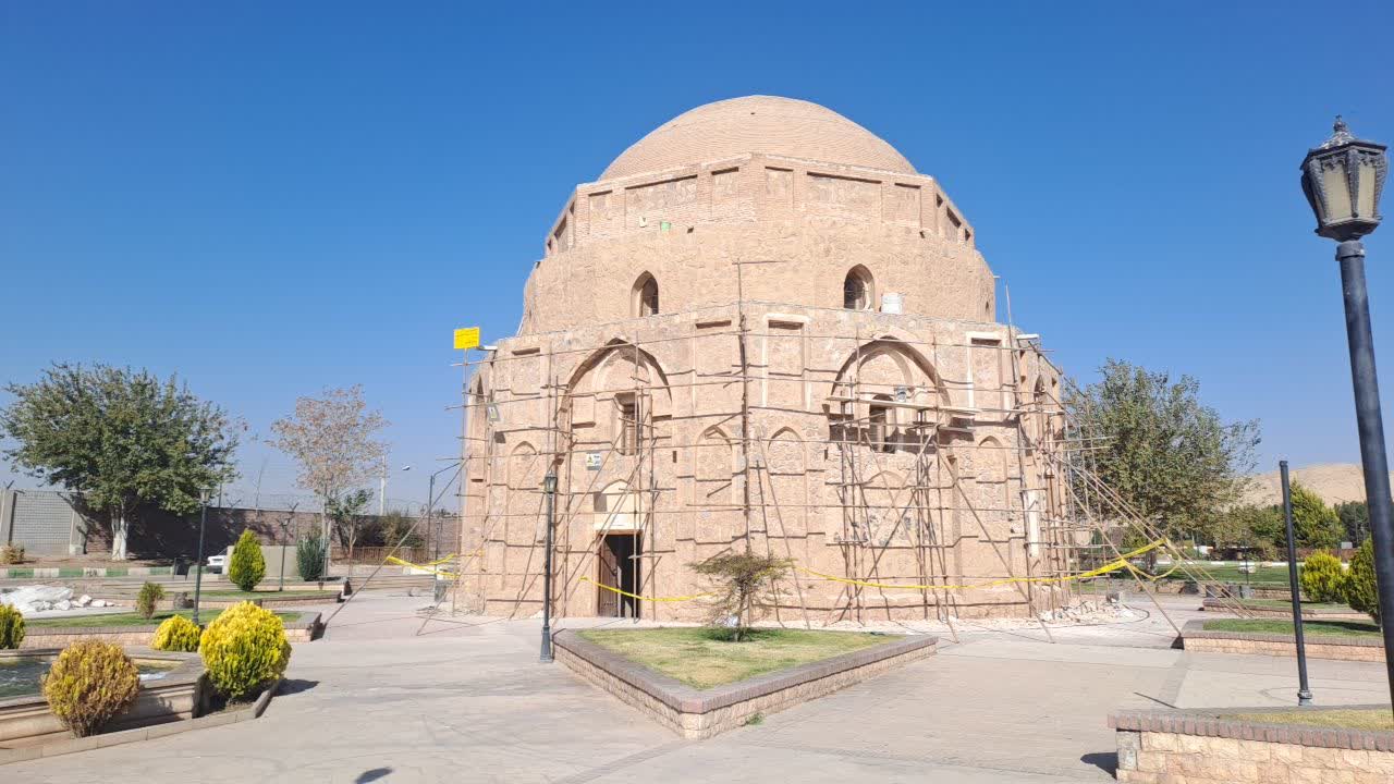  مرمت گنبدجبلیه با تأیید شورای فنی در حال انجام است