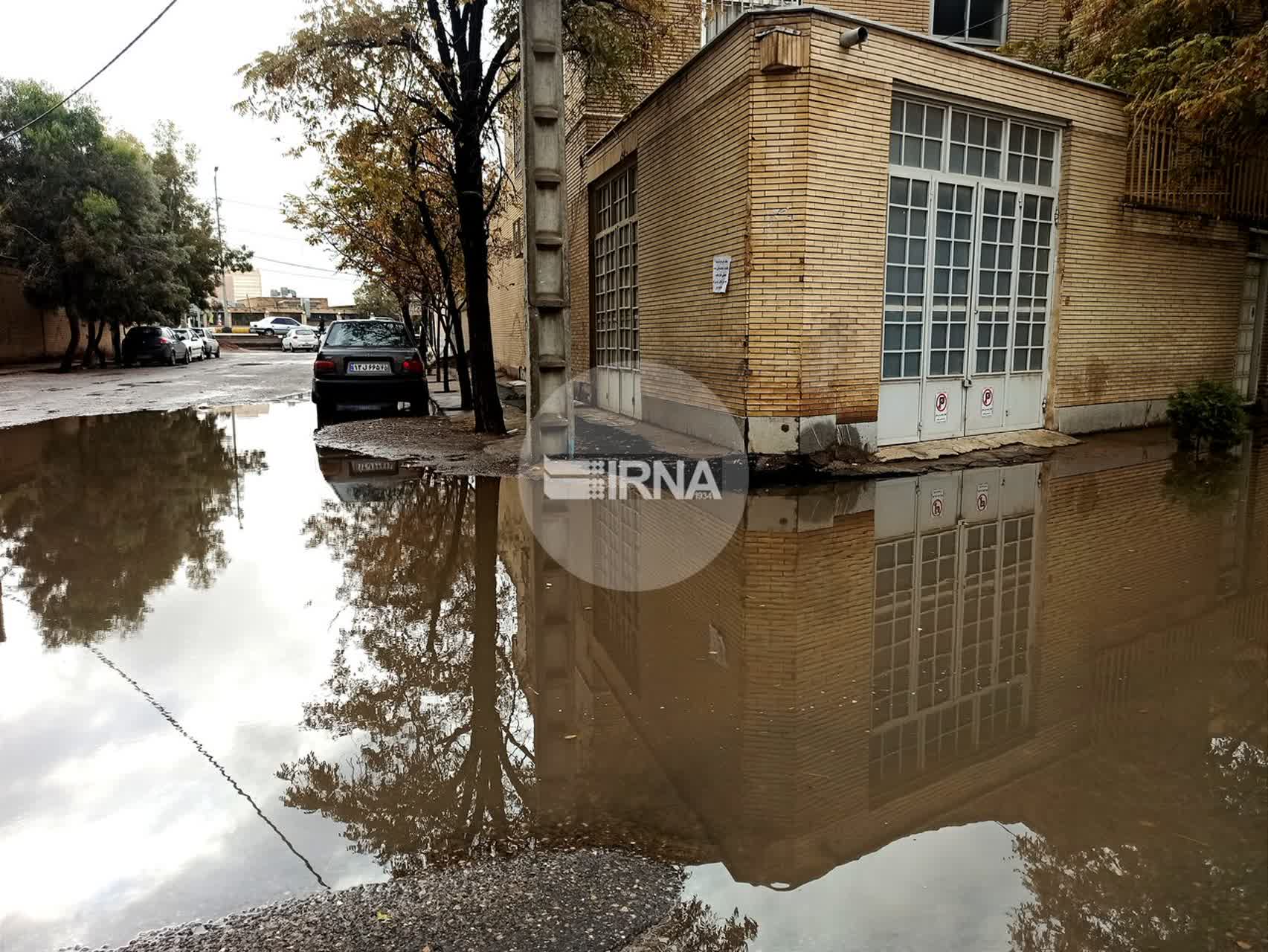 آبگرفتگی حاد در معابر اصلی شهر کرمان نداریم