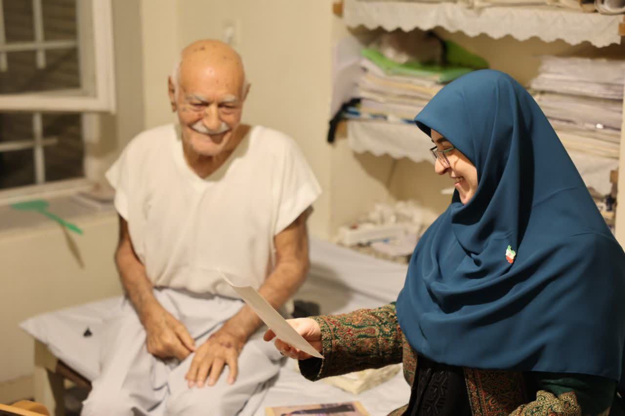  قدردانی از نیم‌قرن خدمت بی‌ادعای عطا احمدی