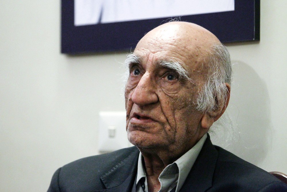 باستانی پاریزی از ستاره‌های درخشان آسمان ایران بود