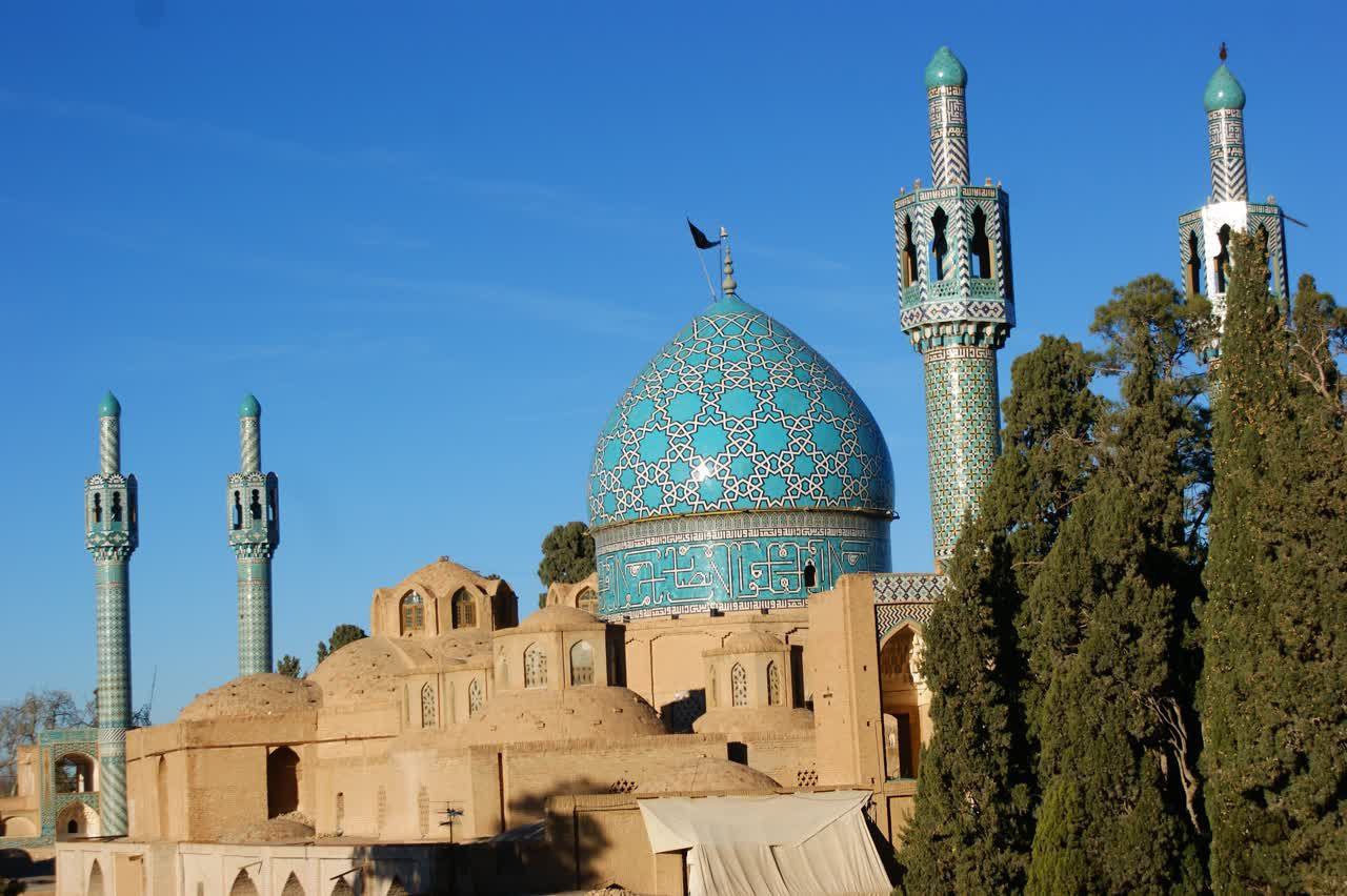 اتمام مرمت گنبد آرامگاه شاه نعمت الله ماهان 