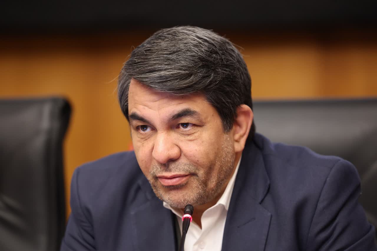  نباید با اتاق فکر دستگاه‌ها تشریفاتی برخورد کنیم