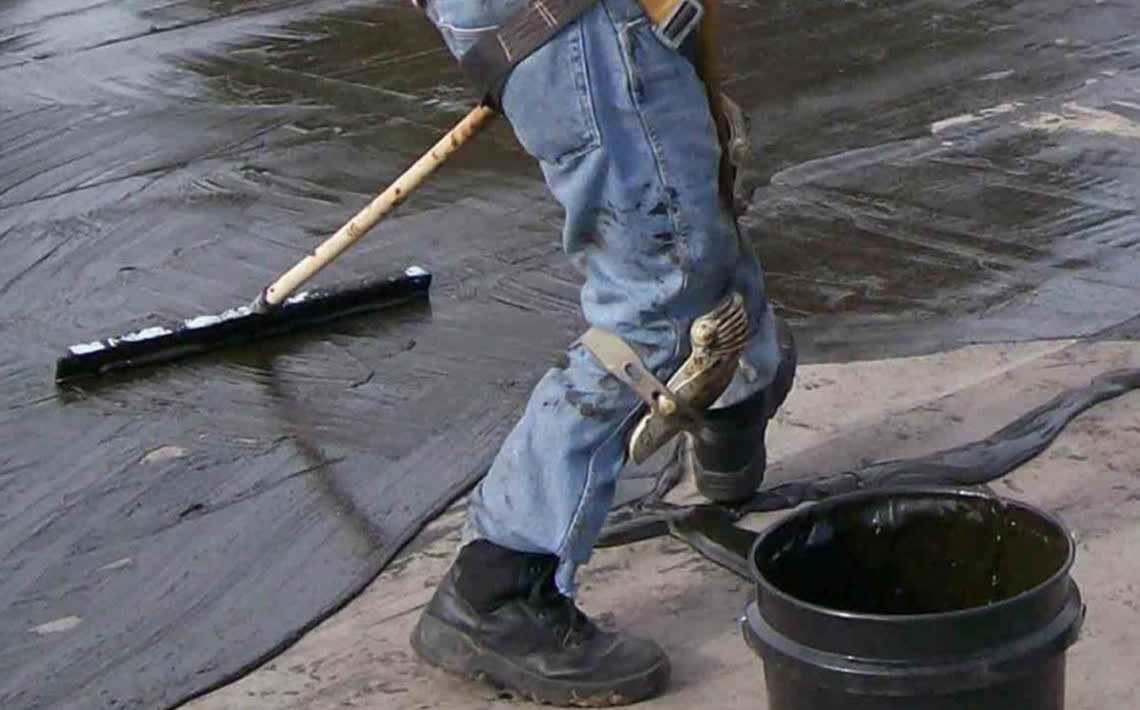  ابهام در مصرف سهمیه قیر رایگان دولتی 