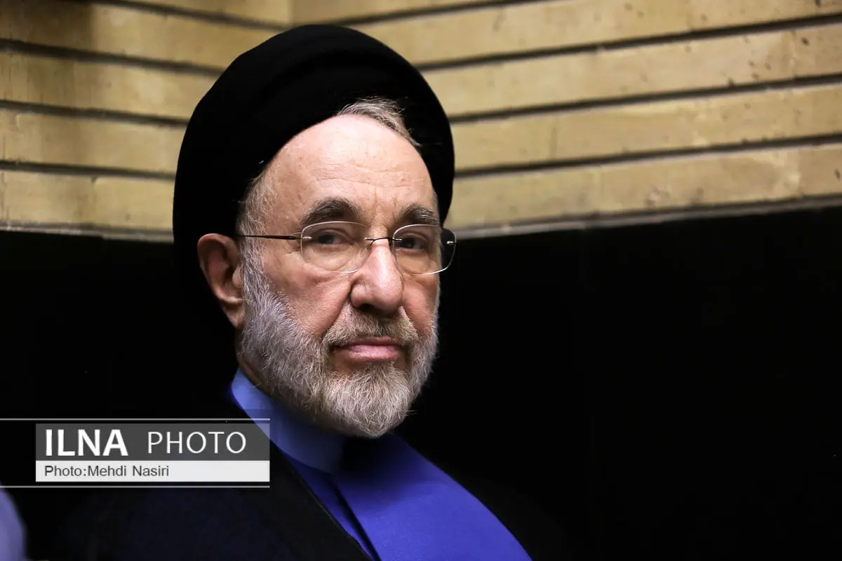 باید با هر گرایش و سلیقه‌ای به وطن و دفاع از سرزمین و یکپارچگی آن اندیشید