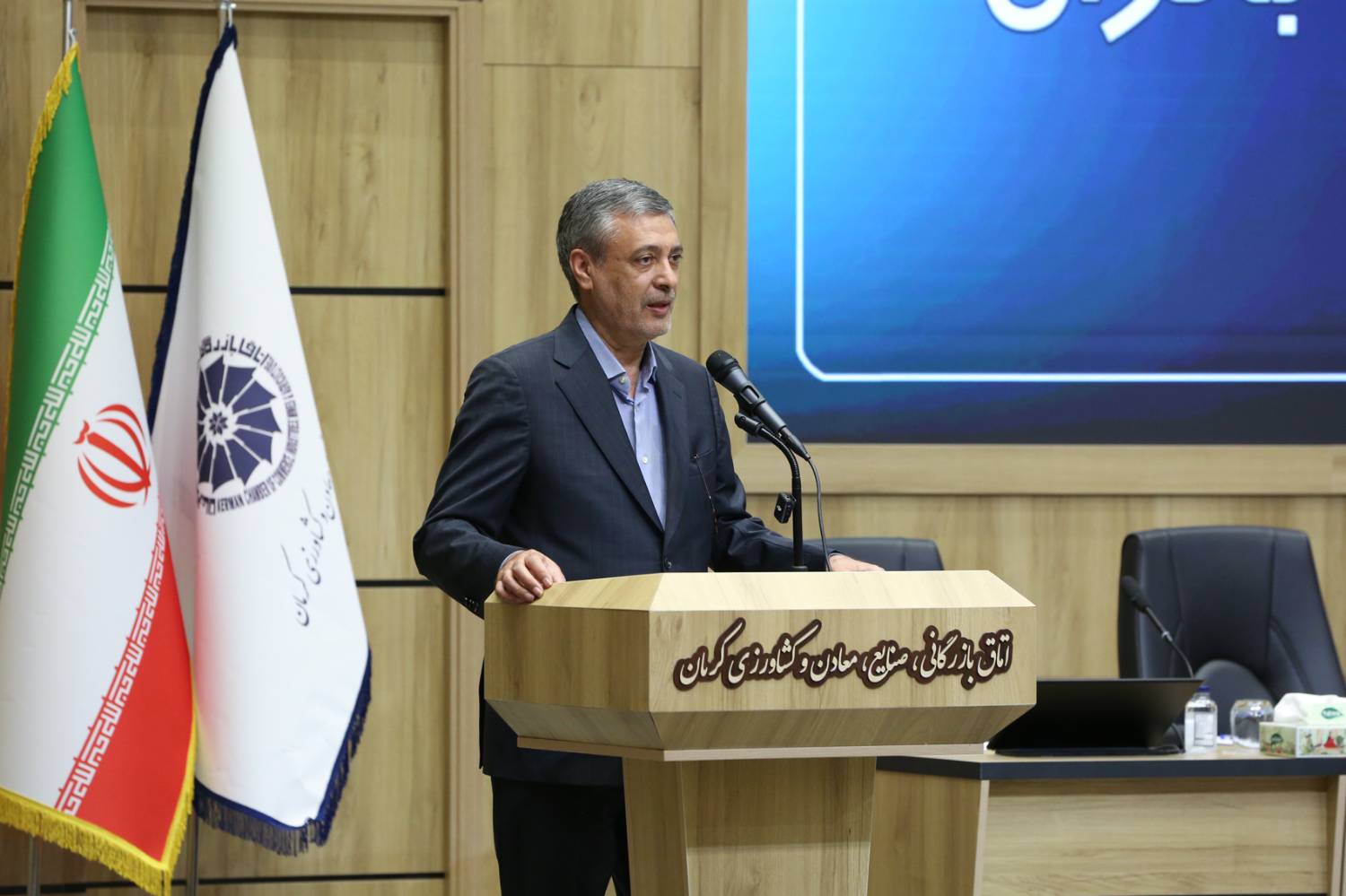 اتاق کرمان می‌تواند محور گفتمان‌سازی توسعه باشد
