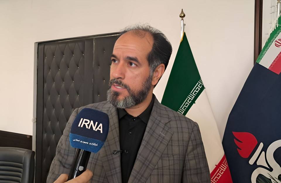 صف‌ خودروها در جایگاه‌های سوخت در تیرماه جمع می‌شود