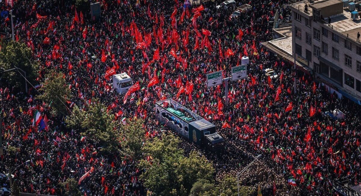 خدمات اسکان و حمل‌ونقل زائران کرمانی در مشهد فعال شد