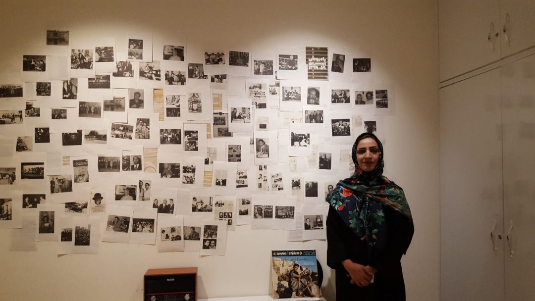 40 سال اسناد رادیو ملی روی دیوار