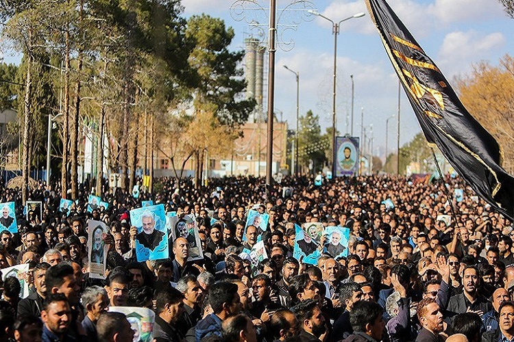 راهپیمایی دفاع از آرمان‌های انقلاب در کرمان برگزار می‌شود