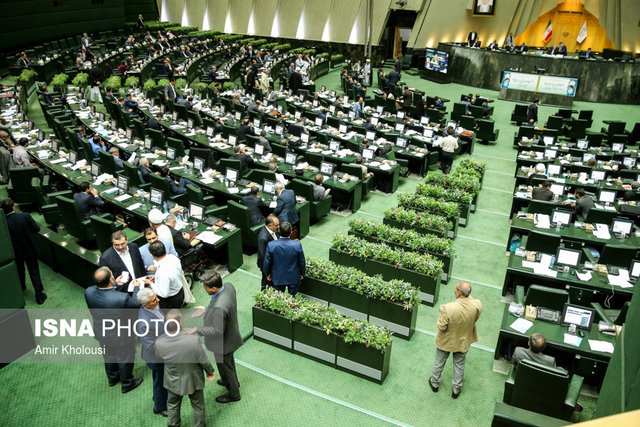 نمایندۀ ۱۰ کرسی مجلس کرمان مشخص شد