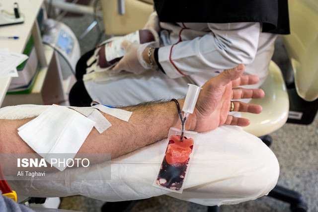 آمادگی پایگاه‌های انتقال خون کرمان در شب‌های قدر