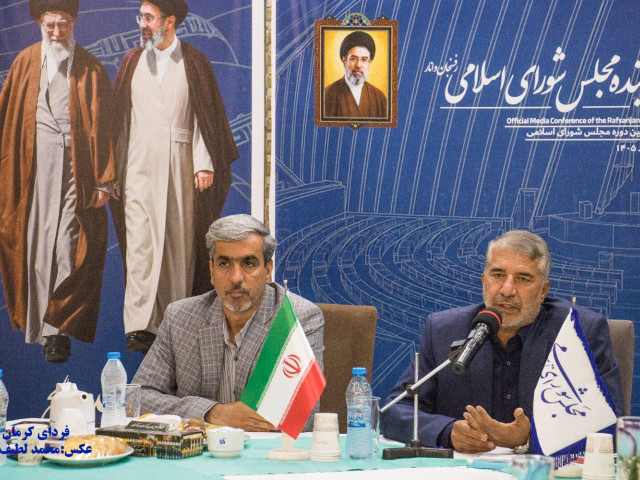 پیگیر جدی انتقال حساب صنایع بزرگ هستیم