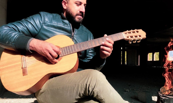استقبال مردم از آهنگ «چارقد» بیش از حد تصورم بود
