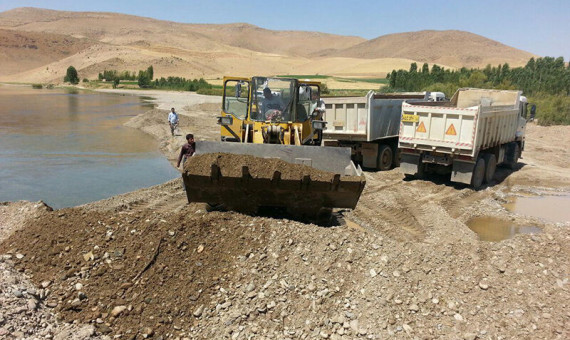 از برداشت غیرمجاز و بی‌رویۀ شن و ماسه در سربیژن جلوگیری شد