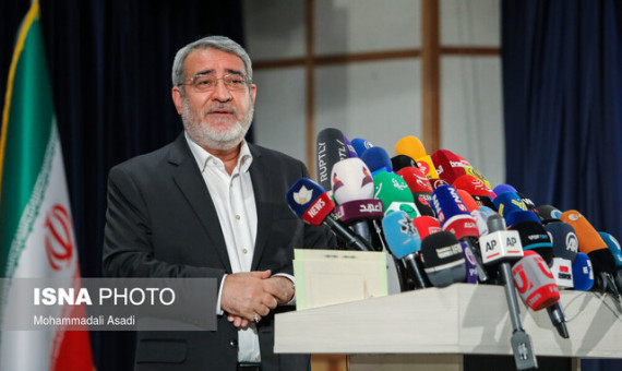 با چالش جدی در زمینۀ کمبود برق روبهرو هستیم