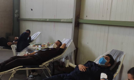 کارکنان کارخانه آلومینیوم هزار کرمان خون اهدا کردند