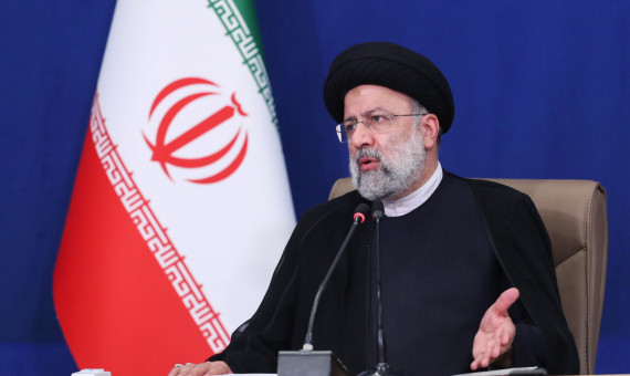 شتاب در واکسیناسیون دانش‌آموزان ضروری است
