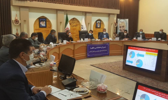 بانک‌های خصوصی باید در تامین منابع مالی استان سهیم باشند