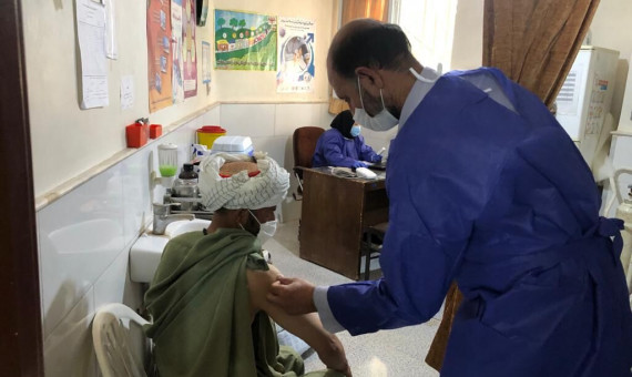 57400 تبعۀ خارجی در کرمان واکسینه شدند