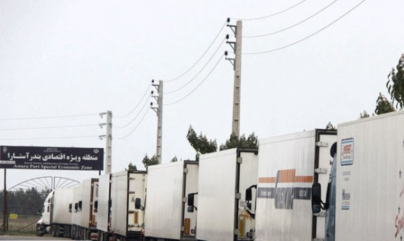  بیش از 100 کامیون فلفل دلمه‌ای در مرز معطل مانده‌اند