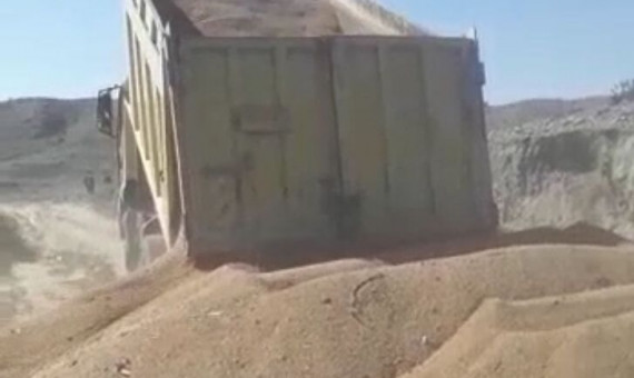 گندم‌ها از سال ۹۶ در انبار پلمب‌شده نگهداری می‌شدند