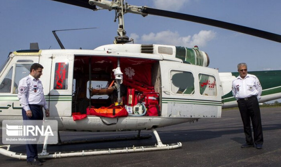 دکل مخابراتی مانع فرود بالگرد در محوطۀ بیمارستان زرند شد