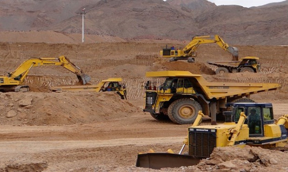  عمق اکتشافات معدنی در ایران از 20 متر فراتر نمی‌رود!  
