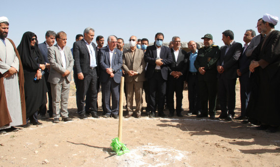 عملیات احداث نخستین دانشگاه جامع فرهنگیان کشور در کرمان آغاز شد