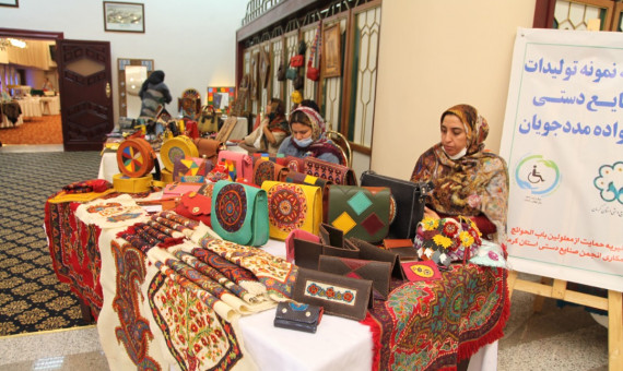 4 میلیارد ریال صنایعدستی در نمایشگاه کرمان به فروش رسید