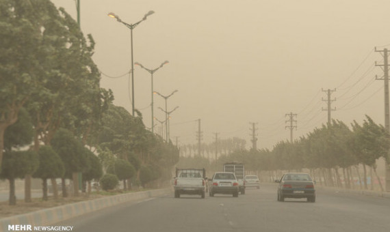 وزش باد نسبتا شدید و خیزش گردوخاک در کرمان