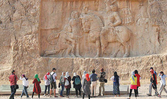  ورود گردشگران به ایران آسان‌تر شد