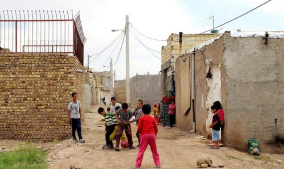 سکونت ۲۰۰ هزار نفر از جمعیت کرمان در سکونتگاه‌های غیررسمی 