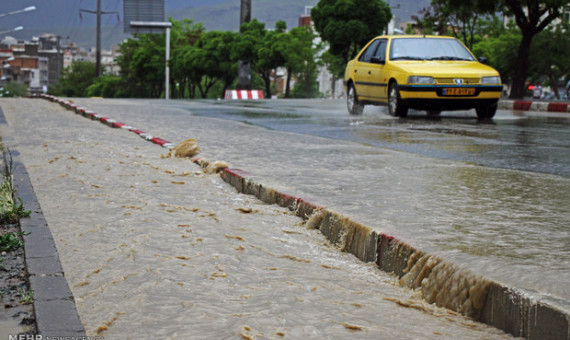 بارش رگبار و تگرگ در جنوب و جنوب‌غرب کرمان