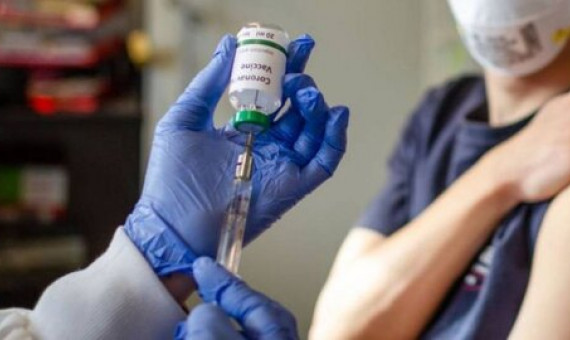 تزریق پایین واکسن کرونا شرایط را در کشور بدتر می‌کند