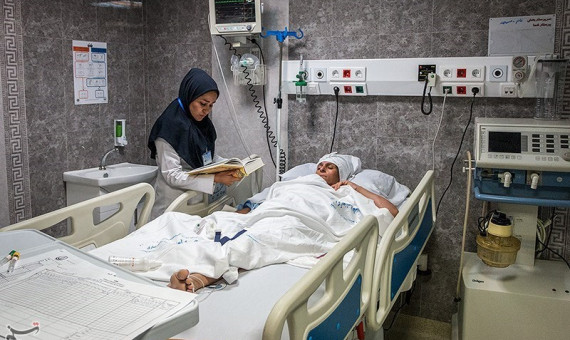تامین اجتماعی مطالبات مراکز درمانی کرمان را پرداخت کند