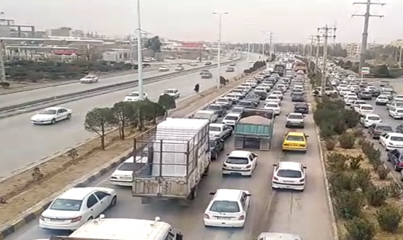 مسیر ناهموار روگذرسازی در سه‌راهی شرف‌آباد