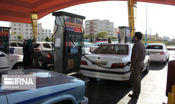 محدودیت استفاده از کارت آزاد سوخت در پمپ‌بنزین‌های عنبرآباد