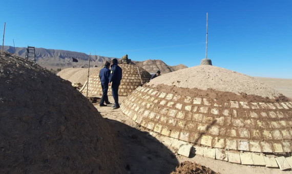 پشت‌بام تکیه روستای تاریخی گزک مرمت می‌شود