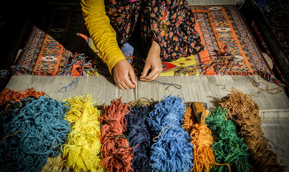 هنرمندان صنایعدستی کرمان بیمۀ تکمیلی میشوند