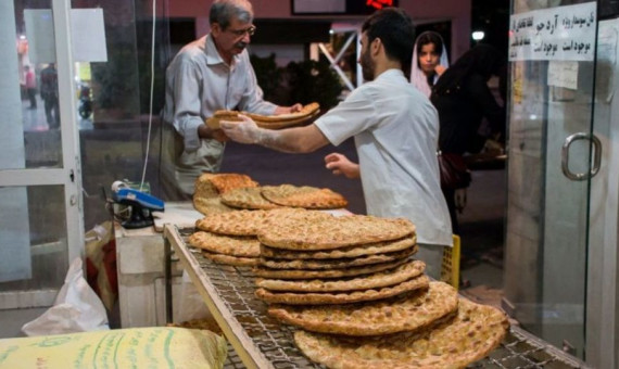 روزانه ۵ هزار تن آرد نانوایی گم می‌شود