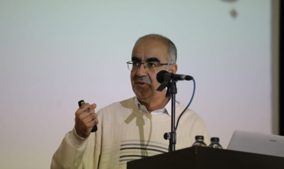 سمینار «خانواده بانشاط» ویژه کارکنان شرکت گلگهر برگزار شد