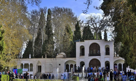 باغ شاهزاده ماهان در صدر بازدید مسافران نوروزی 