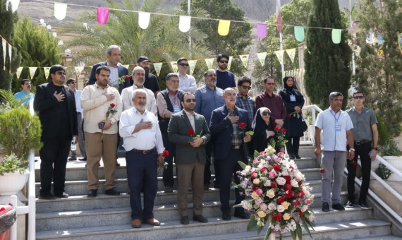 جشنواره جهانی شعر مقاومت آغاز به کار کرد