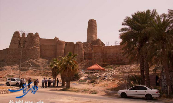 مرمت قلعۀ منوجان از سرگرفته شد