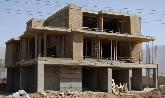 برخی مسئولان در مقابله با ساخت‌وسازهای غیرمجاز منفعلانه عمل می‌کنند