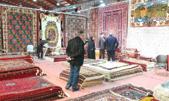 پیشنهاد راهاندازی نمایشگاه دائمی فرش در کرمان