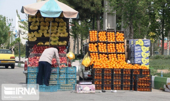  برخی وانت‌بارها از معابر عمومی شهر بهرۀ خصوصی می‌برند   