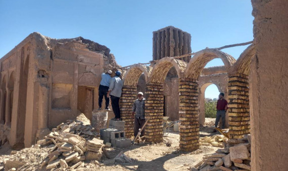 دو خانۀ تاریخی در قناتغاستان و جوپار مرمت می‌شود