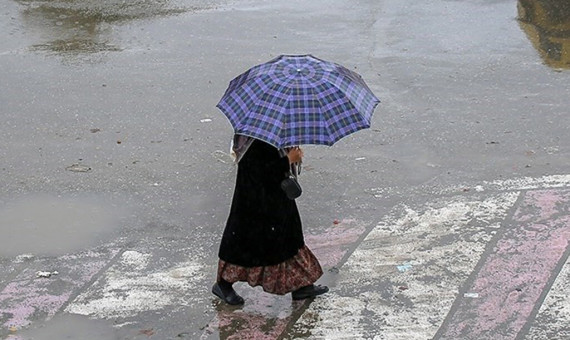 آسمان بیشتر مناطق کرمان از فردا تا پایان هفته بارانی است