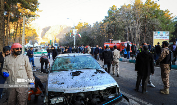 انفجارهای تروریستی کرمان شدید و با ساچمه‌های فراوان بوده است